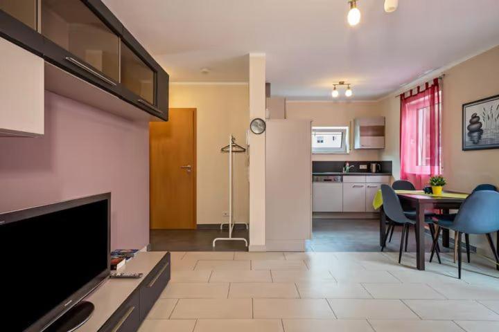 FDH Ferienwohnung Diamond מראה חיצוני תמונה